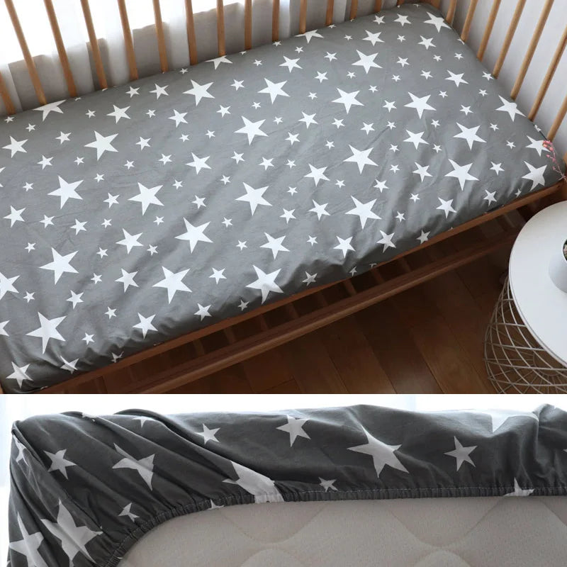Dream-Fit Monochrome Cot Sheet