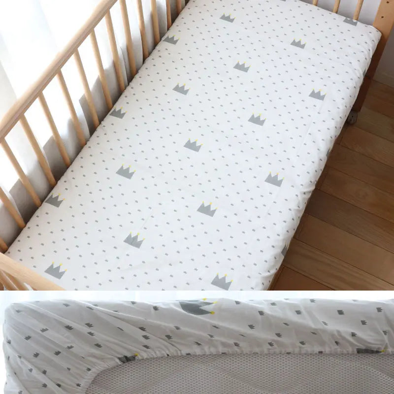 Dream-Fit Monochrome Cot Sheet