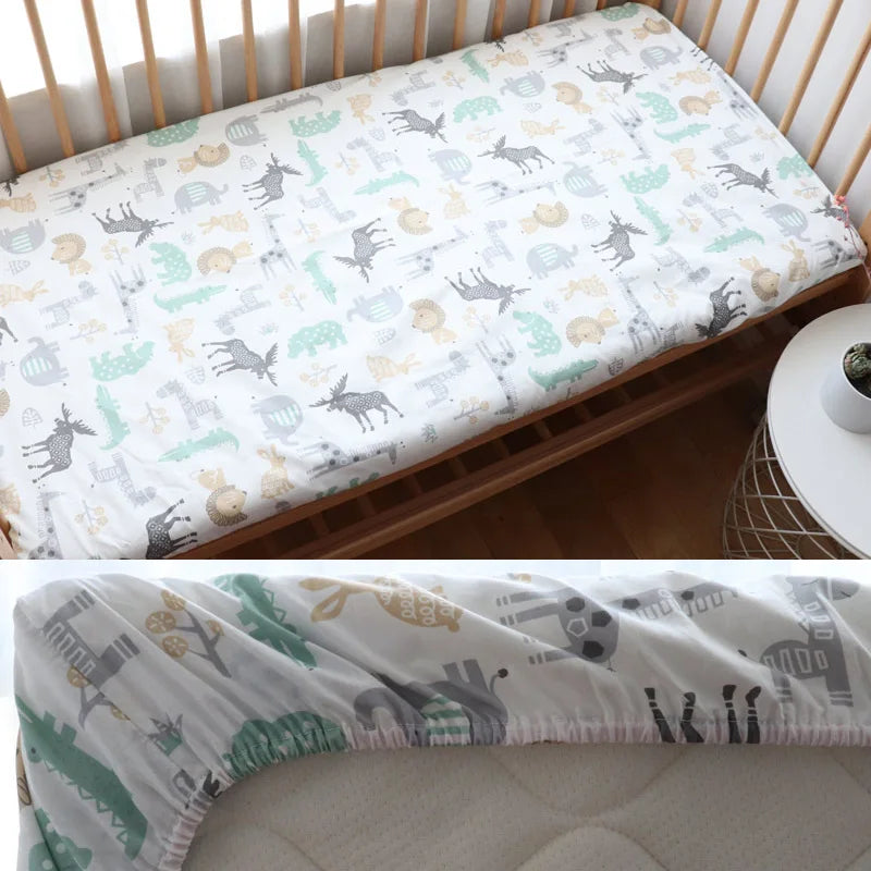 Dream-Fit Monochrome Cot Sheet