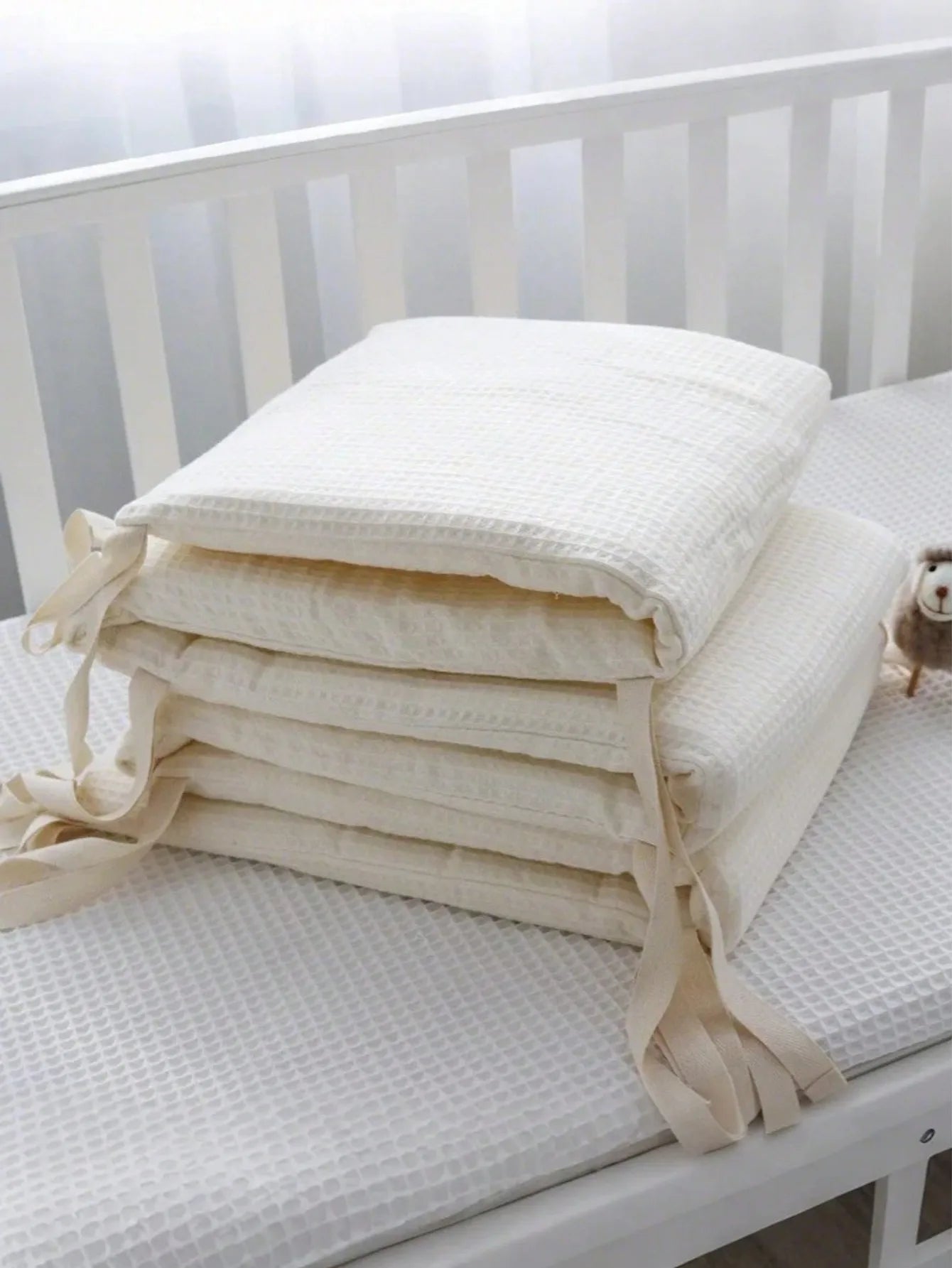 Dream-Cloud Quilted Cot Bumper