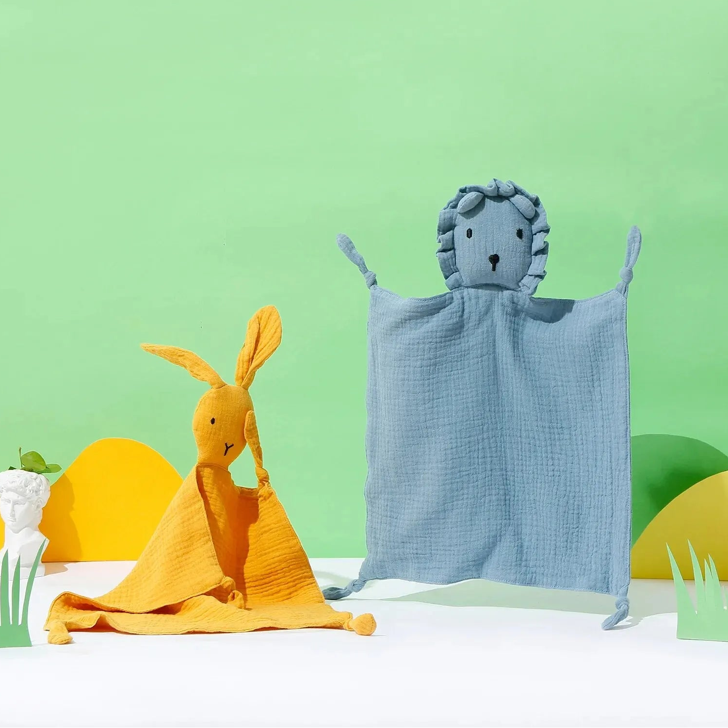 Cuddle-Soft Muslin Comforter