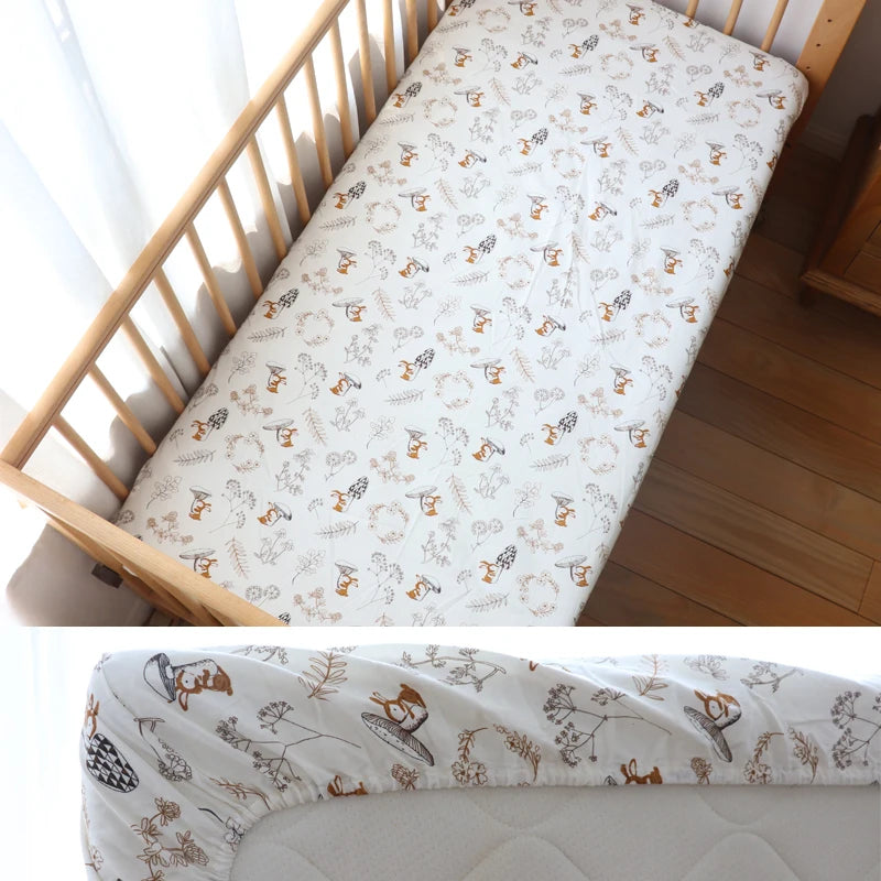 Dream-Fit Monochrome Cot Sheet